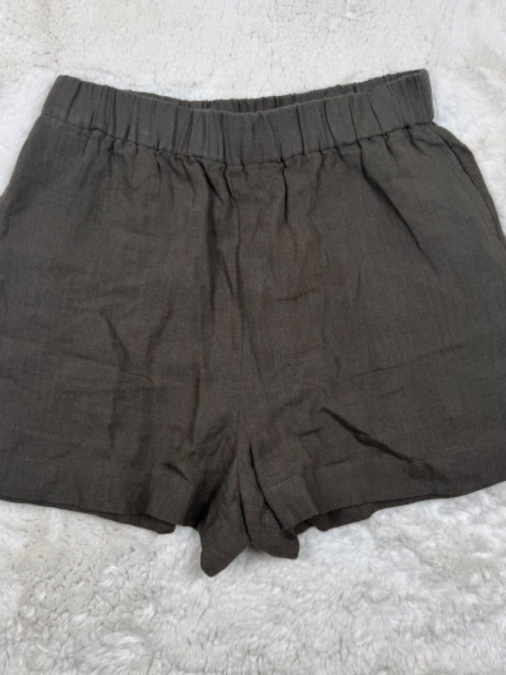 Jenni Kayne 100% Linen Logan Shorts NWOT Dark Moss Women's Medium